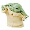 Figura Baby Yoda haciendo la fuerza The Mandalorian